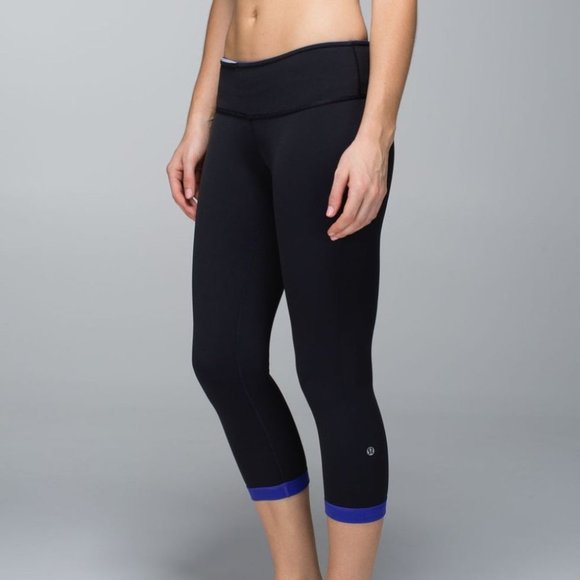 Lululemon Wunder Under Reversible Crop - 10 - Picture 1 of 5